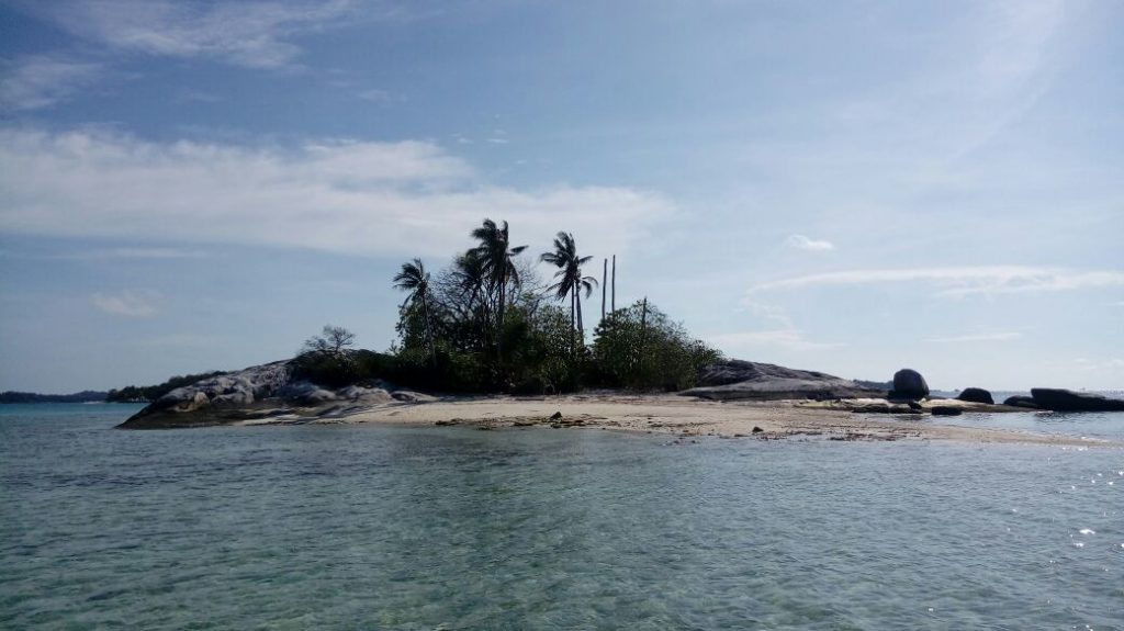 Pulau Babi Kecil Bangka Belitung