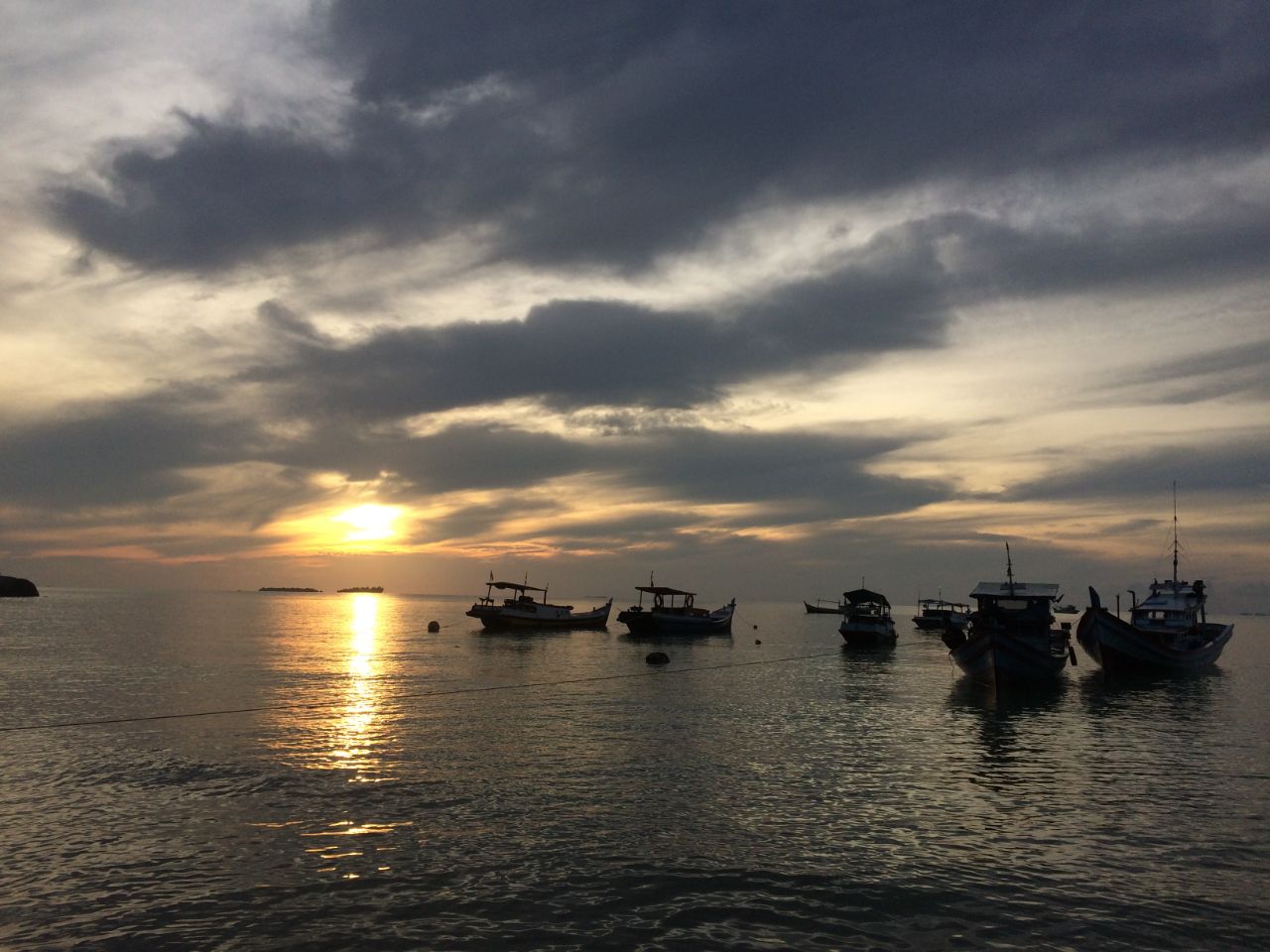 Explore Pantai Penyabong Bangka Belitung