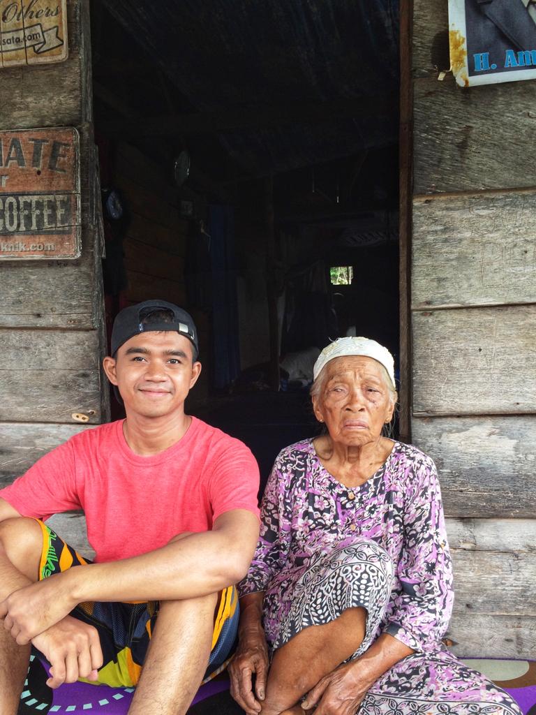 Nenek Indong Sombori