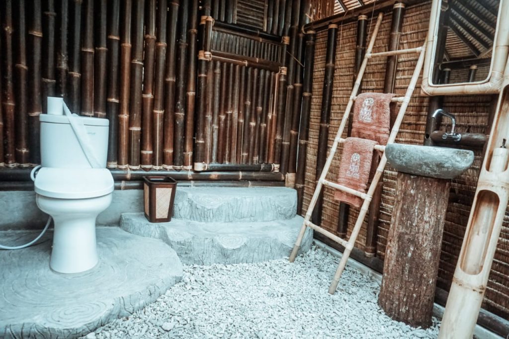Toilet Nikki Peucang Resort